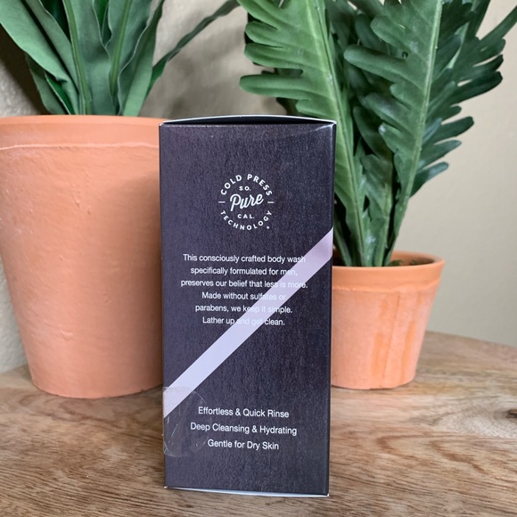 Raw Sugar: Men’s Body Wash Gift Set - Picture 3 of 4